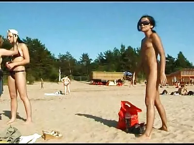 Trần truồng Nhật Bản tuổi teen chơi xxx nhật bản không che với máy rung trước máy ảnh