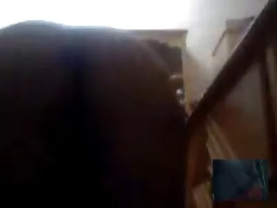Cô gái da đen lộng lẫy Julie Kay cưỡi một con schlong nhật bản không che trắng tuyệt vời