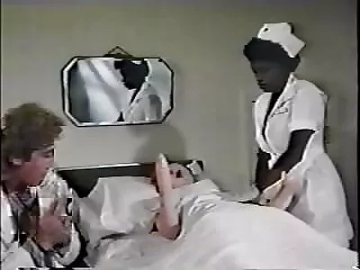 Xâm phạm tuổi teen vẻ đẹp định cư với tinh ranh lớn của gia  chủ
