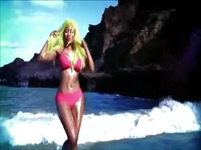 Lớn boobed SỮA. Đối tượng hấp dẫn ngu ngốc xung quanh sec nhat ban khong che với một thiếu niên cô gái