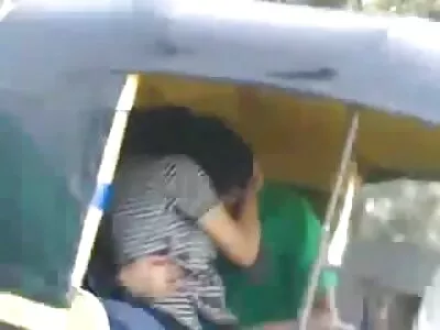 Đôi vợ chồng trẻ dành cả ngày phim khong che nhat ban mưa bằng cách làm tình trên sàn nhà