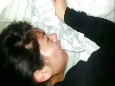 Đáng yêu tuổi teen quyến  rũ một người đàn ông và được đóng đinh