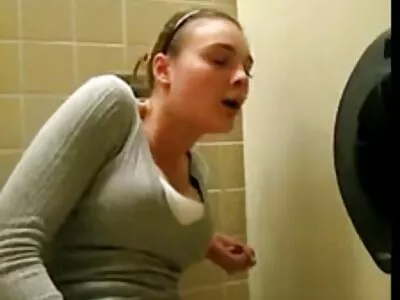 Nhỏ tóc vàng phim sex gái xinh nhật bản ko che Babe cưỡi cô ấy của đàn ông lớn tinh ranh
